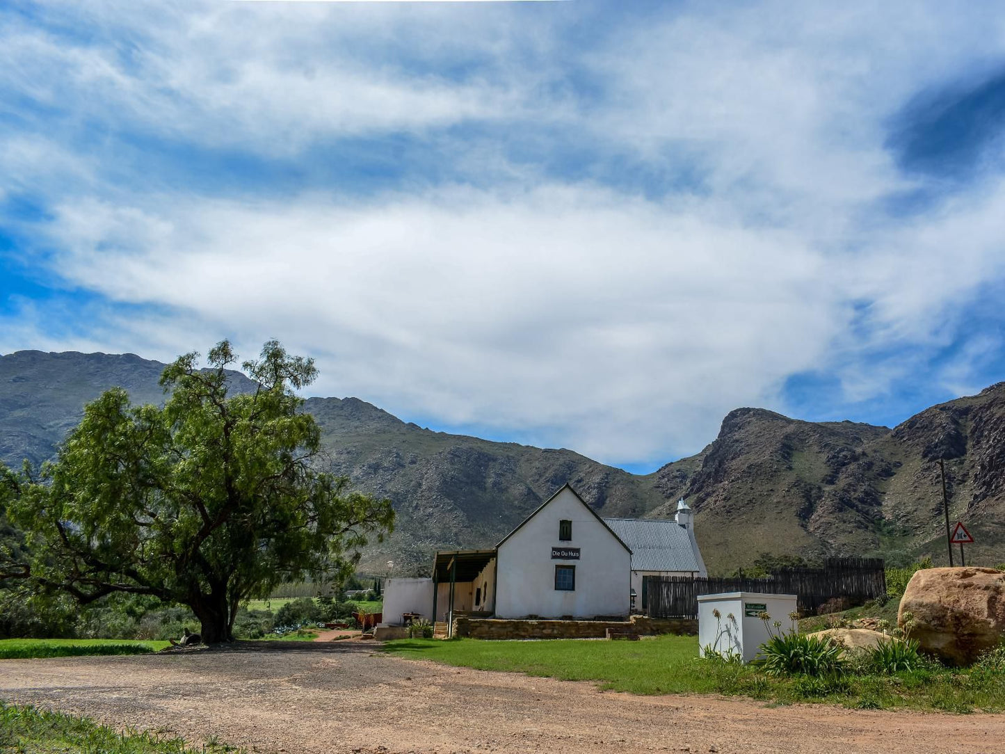 Die Ou Huis Ashton Western Cape South Africa Complementary Colors, Barn, Building, Architecture, Agriculture, Wood, Mountain, Nature, Highland