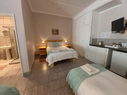 Family Rooms @ Die Kleipot Guesthouse