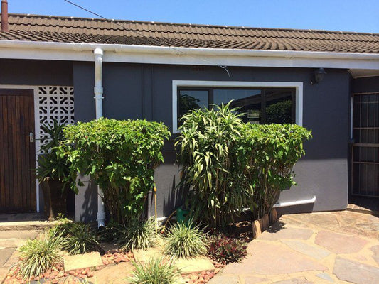 Dijas Durban Apartment Berea West Durban Kwazulu Natal South Africa House, Building, Architecture, Palm Tree, Plant, Nature, Wood, Garden
