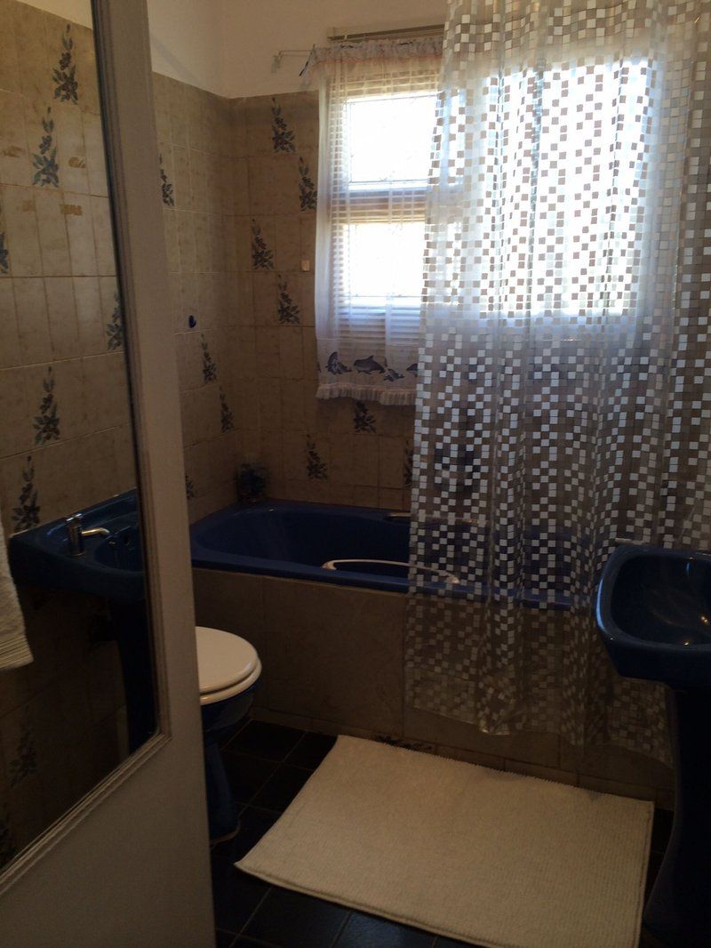 Dijas Durban Apartment Berea West Durban Kwazulu Natal South Africa Bathroom