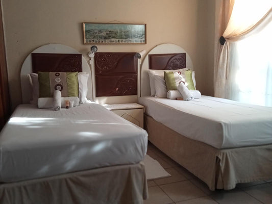 Triple Room @ Diphororo Guesthouse