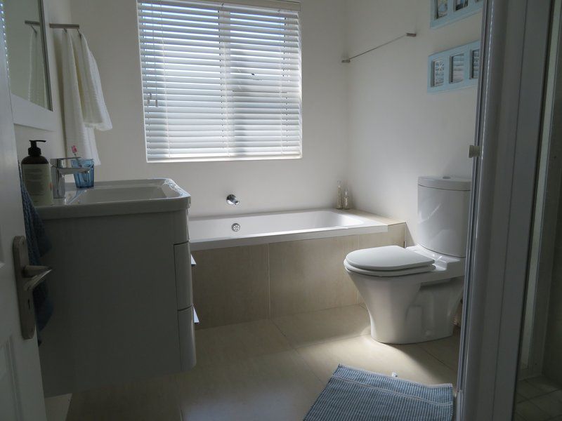 Disa 13 Struisbaai Western Cape South Africa Unsaturated, Bathroom