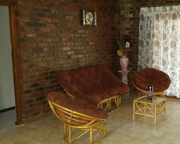 Dlc Holiday Accommodation Mossel Bay Western Cape South Africa Sepia Tones, Brick Texture, Texture, Living Room