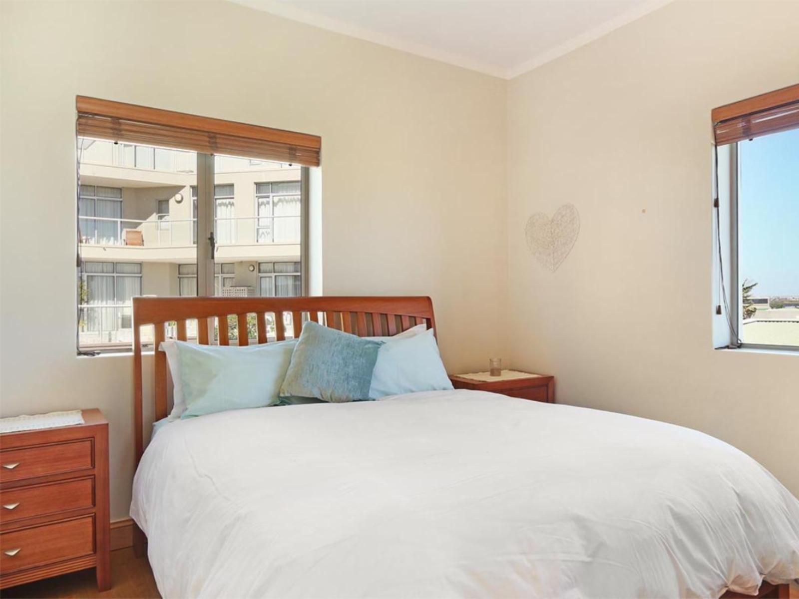 Dolphin Beach E5 By Hostagents Blouberg Cape Town Western Cape South Africa Bedroom