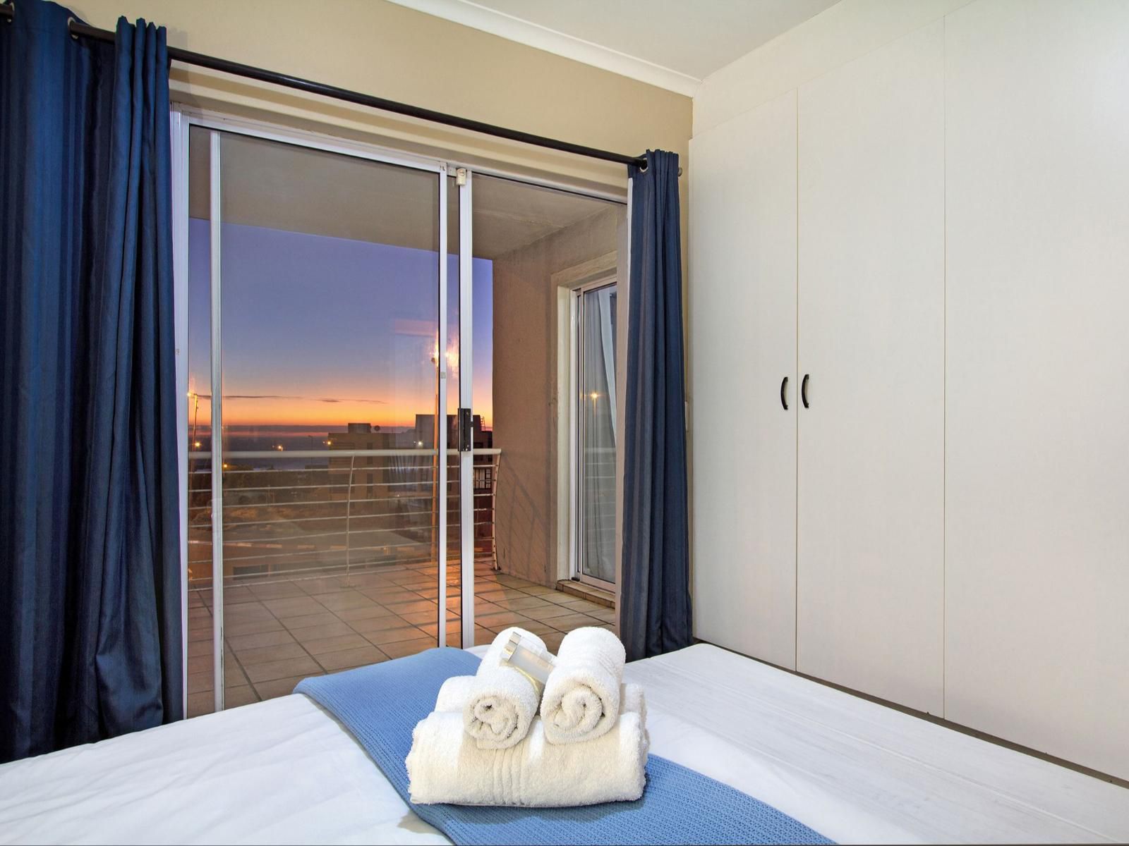 Dolphin Ridge 108 By Hostagents Bloubergstrand Blouberg Western Cape South Africa Bedroom