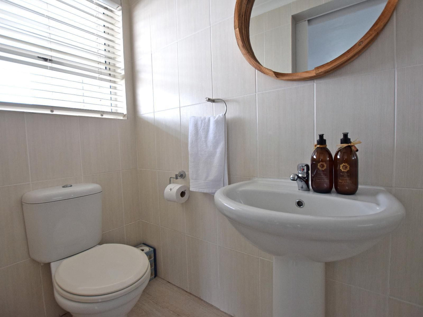Dolphin Apartments Vermont Za Hermanus Western Cape South Africa Unsaturated, Bathroom
