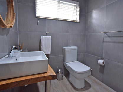 Dolphin Apartments Vermont Za Hermanus Western Cape South Africa Unsaturated, Bathroom
