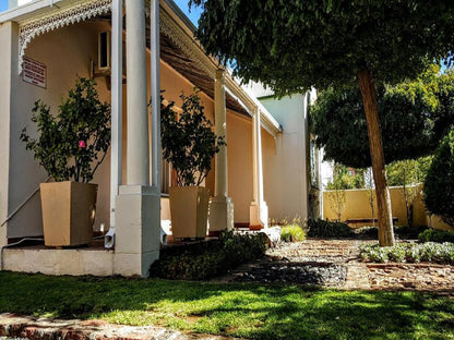 Dorpshuis Guest House De Aar Northern Cape South Africa House, Building, Architecture, Palm Tree, Plant, Nature, Wood