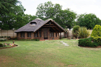 Building, Architecture, House, Draai-Ma-In B&B, Vrede (Free State), Vrede (Free State)