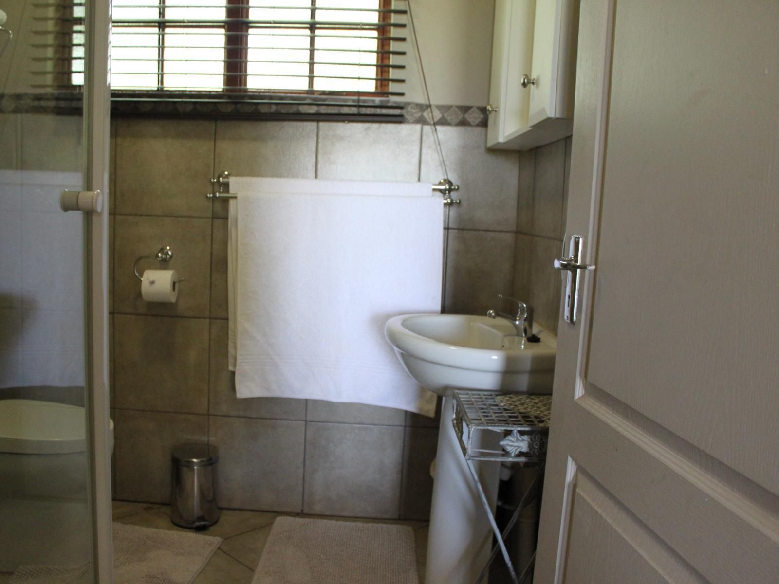 Drakensview Self Catering Winterton Kwazulu Natal South Africa Bathroom