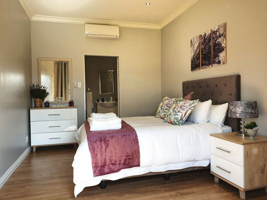 D S Studio 1 Bardene Johannesburg Gauteng South Africa Bedroom