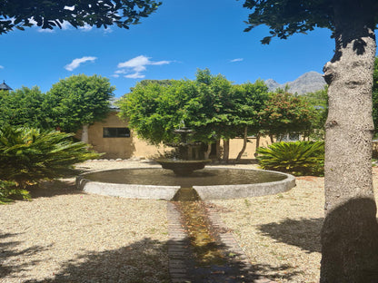 Courtyard Room @ Du Kloof Lodge