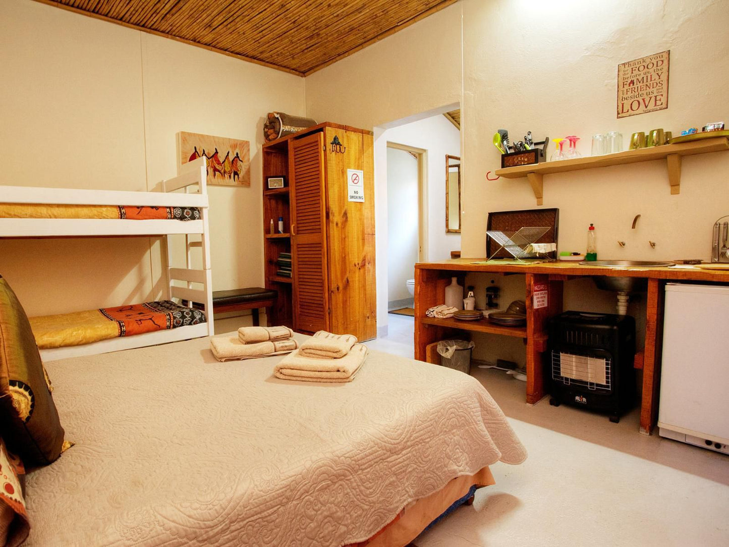 Duiwekloof Lodge Baviaanskloof Eastern Cape South Africa Colorful, Bedroom