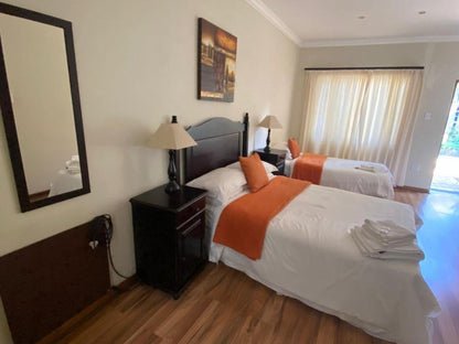 Luxury Double Room with Free Wifi @ Duke's Place Nature Guesthouse