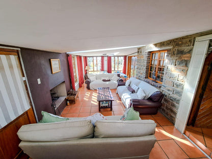 Three-bedroom Farmhouse @ Dullstroom Manor