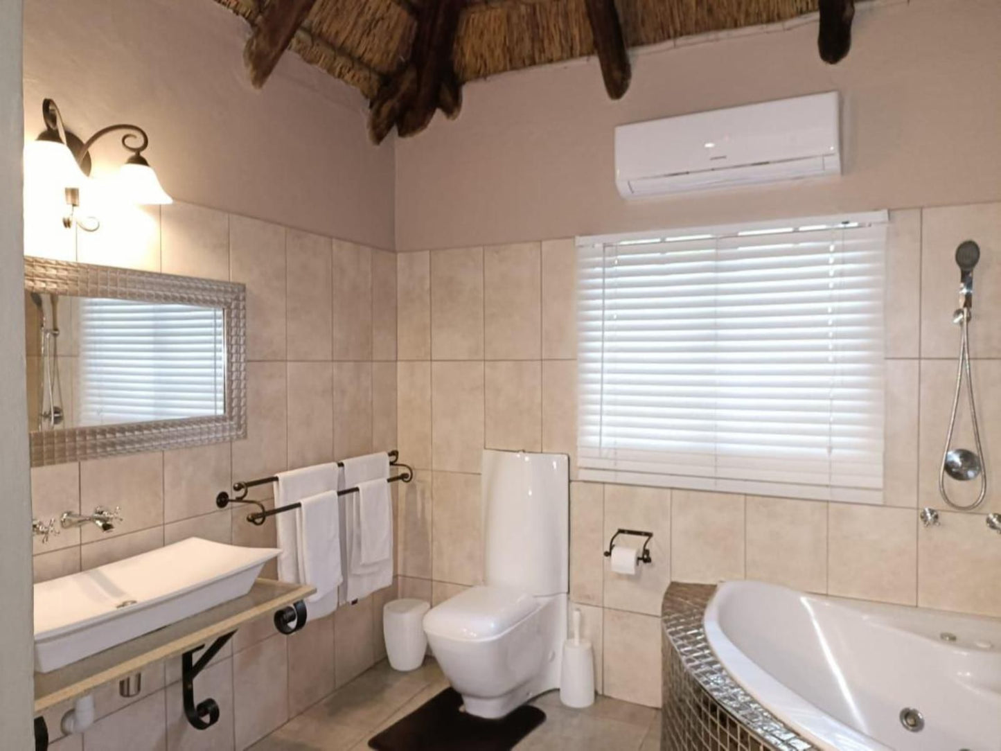 Duma Lodge Tekwane South Tekwane Mpumalanga South Africa Bathroom
