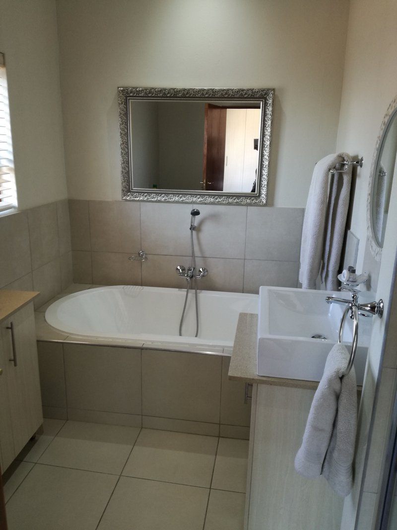 Dunton Guest House Rivonia Johannesburg Gauteng South Africa Unsaturated, Bathroom