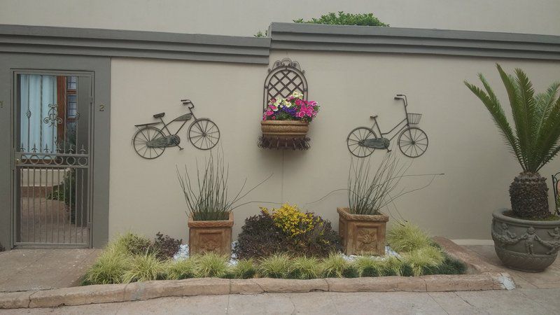 Dunton Guest House Rivonia Johannesburg Gauteng South Africa Unsaturated, Bicycle, Vehicle, Garden, Nature, Plant