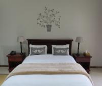 Standard Suite @ Dunton Guest House