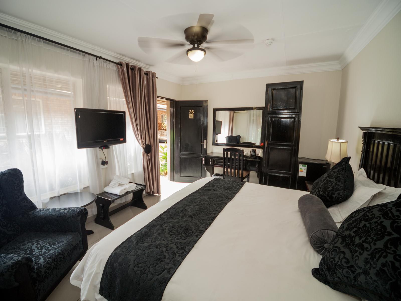 Dunwoodie Travel Lodge Waverley Pretoria Pretoria Tshwane Gauteng South Africa Unsaturated, Bedroom