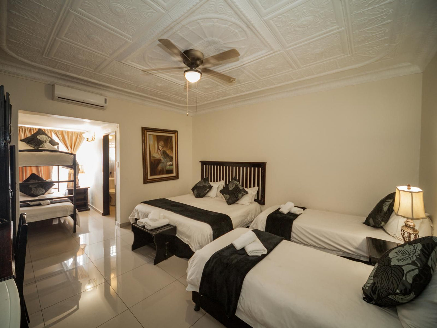 Dunwoodie Travel Lodge Waverley Pretoria Pretoria Tshwane Gauteng South Africa Sepia Tones, Bedroom