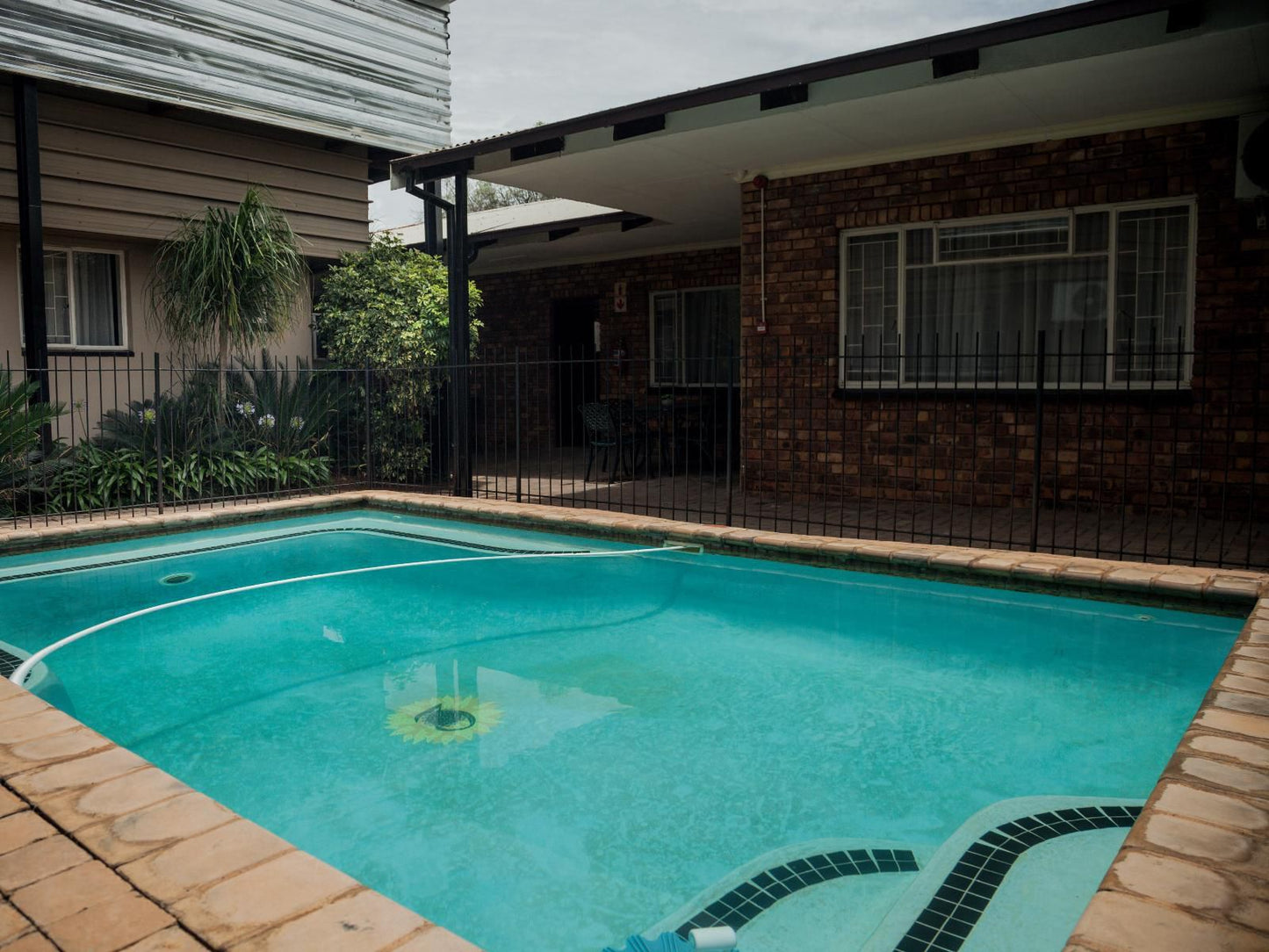 Dunwoodie Travel Lodge Waverley Pretoria Pretoria Tshwane Gauteng South Africa Swimming Pool