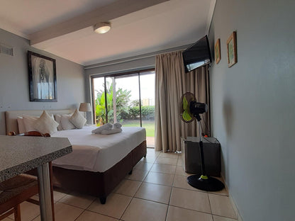 Standard beachfront double room @ Durban Backpackers