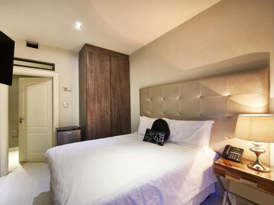 Bachelor Double Room @ Dynasty Forest Sandown Accommodation