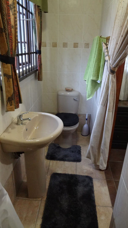 Eagle Hill Self Catering Yellowwood Park Durban Kwazulu Natal South Africa Bathroom