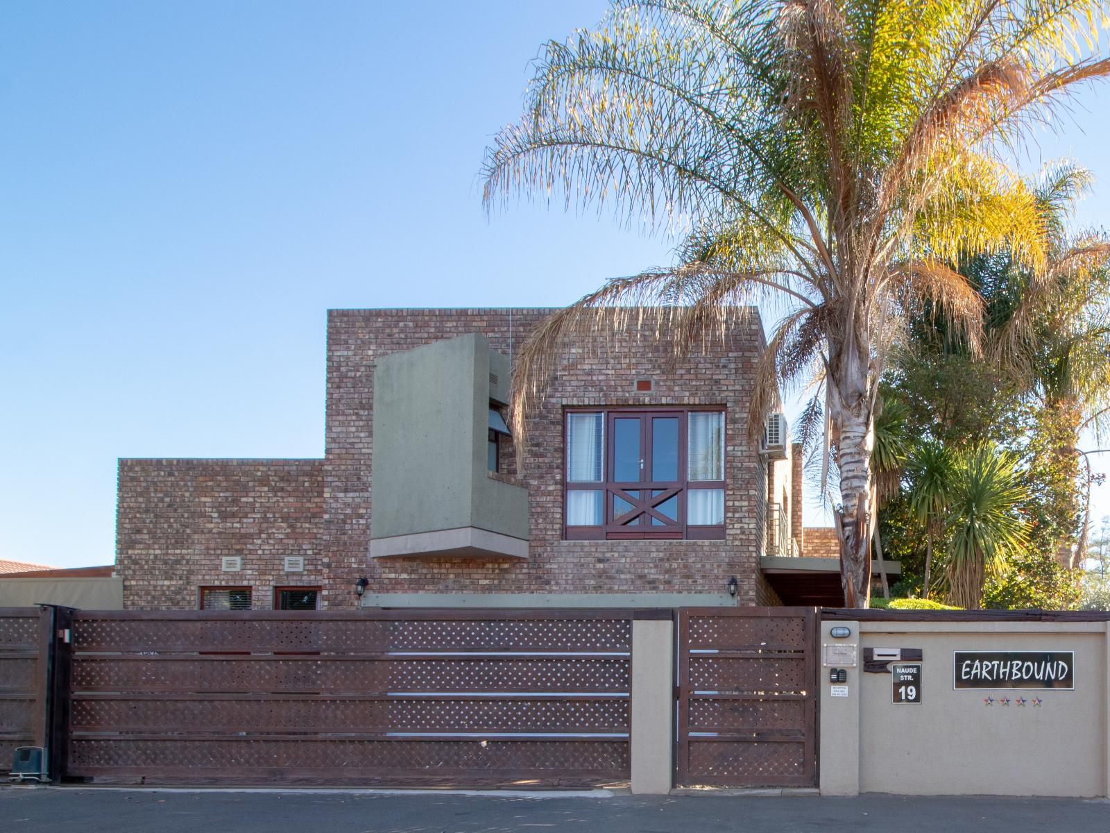 Earthbound Guest House, House, Building, Architecture, Palm Tree, Plant, Nature, Wood