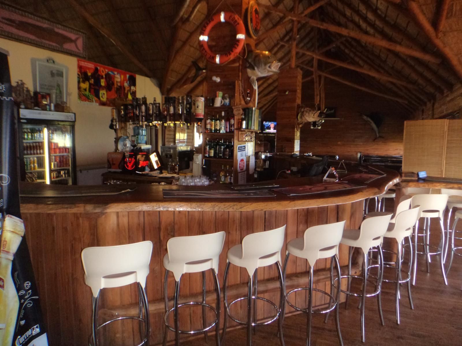 East Africa Safaris, Restaurant, Bar