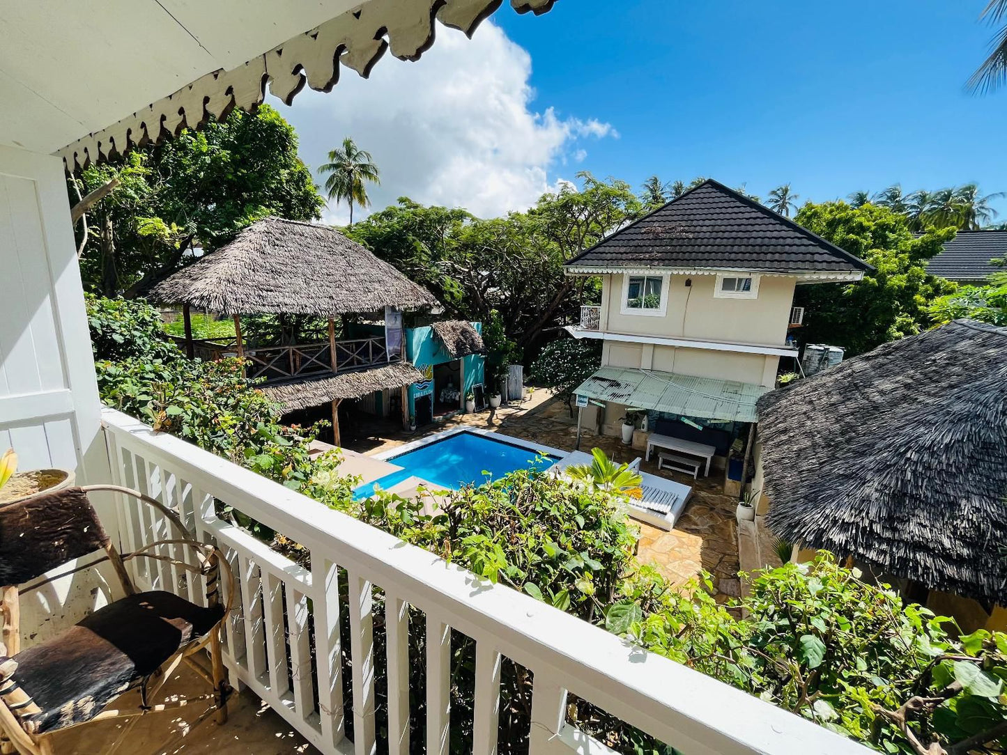 Ebb & Flow, Dorm Room, House, Building, Architecture, Island, Nature, Palm Tree, Plant, Wood, Swimming Pool