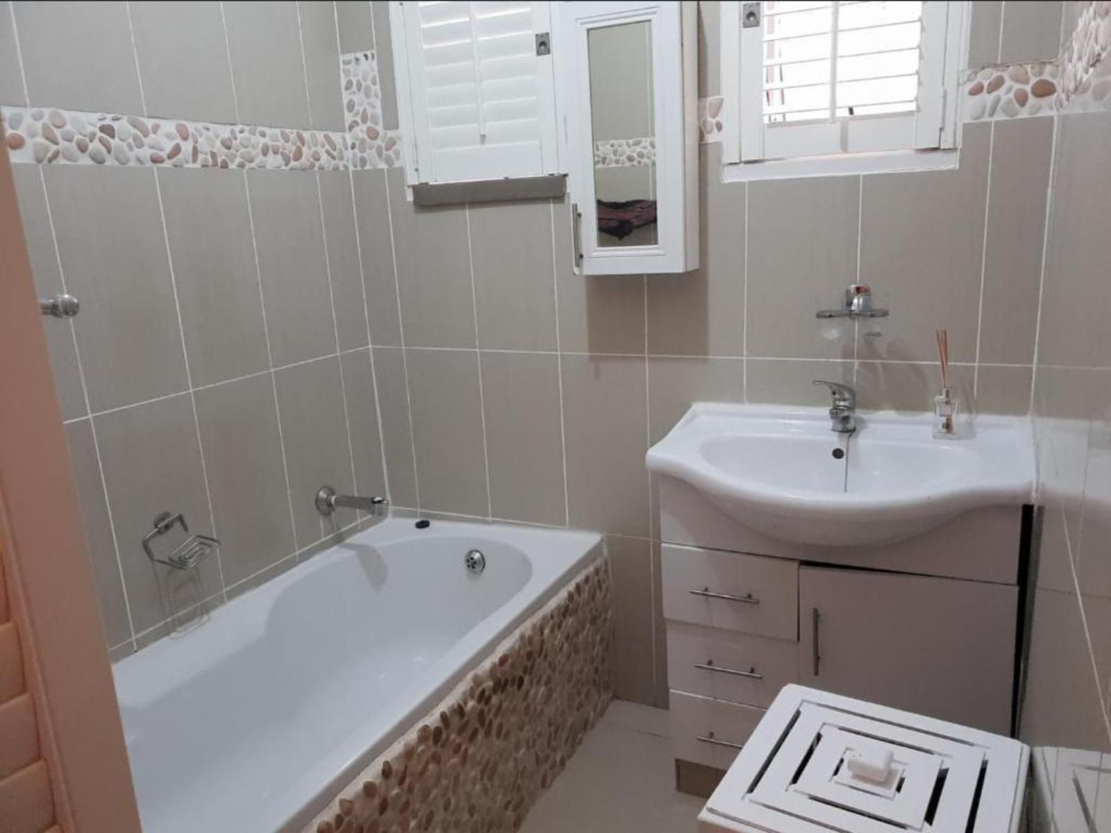 Edwaleni Guest Lodge Pinetown Durban Kwazulu Natal South Africa Unsaturated, Bathroom