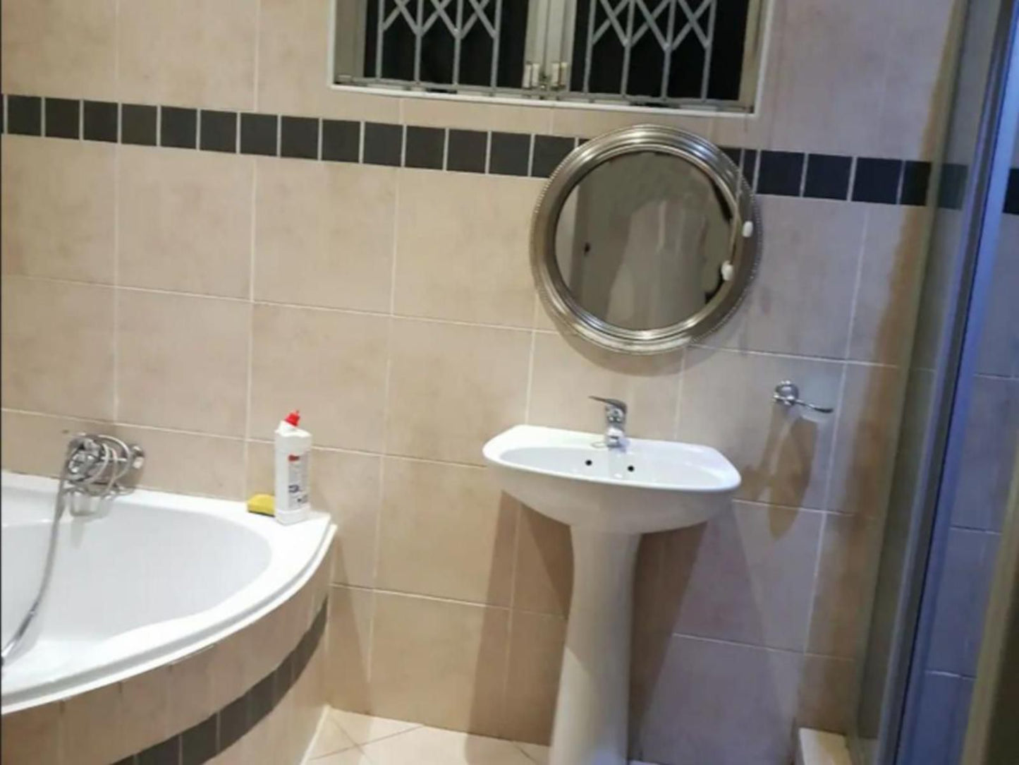 Edwaleni Guest Lodge Pinetown Durban Kwazulu Natal South Africa Bathroom