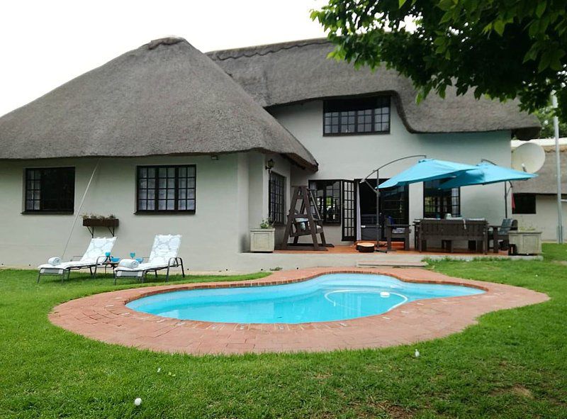 Ekhaya Afrika Mooi River Kwazulu Natal South Africa House, Building, Architecture, Swimming Pool