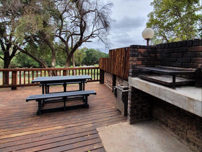 Chalet no 7 @ Ekuthuleni River Front Chalet Hoedspruit