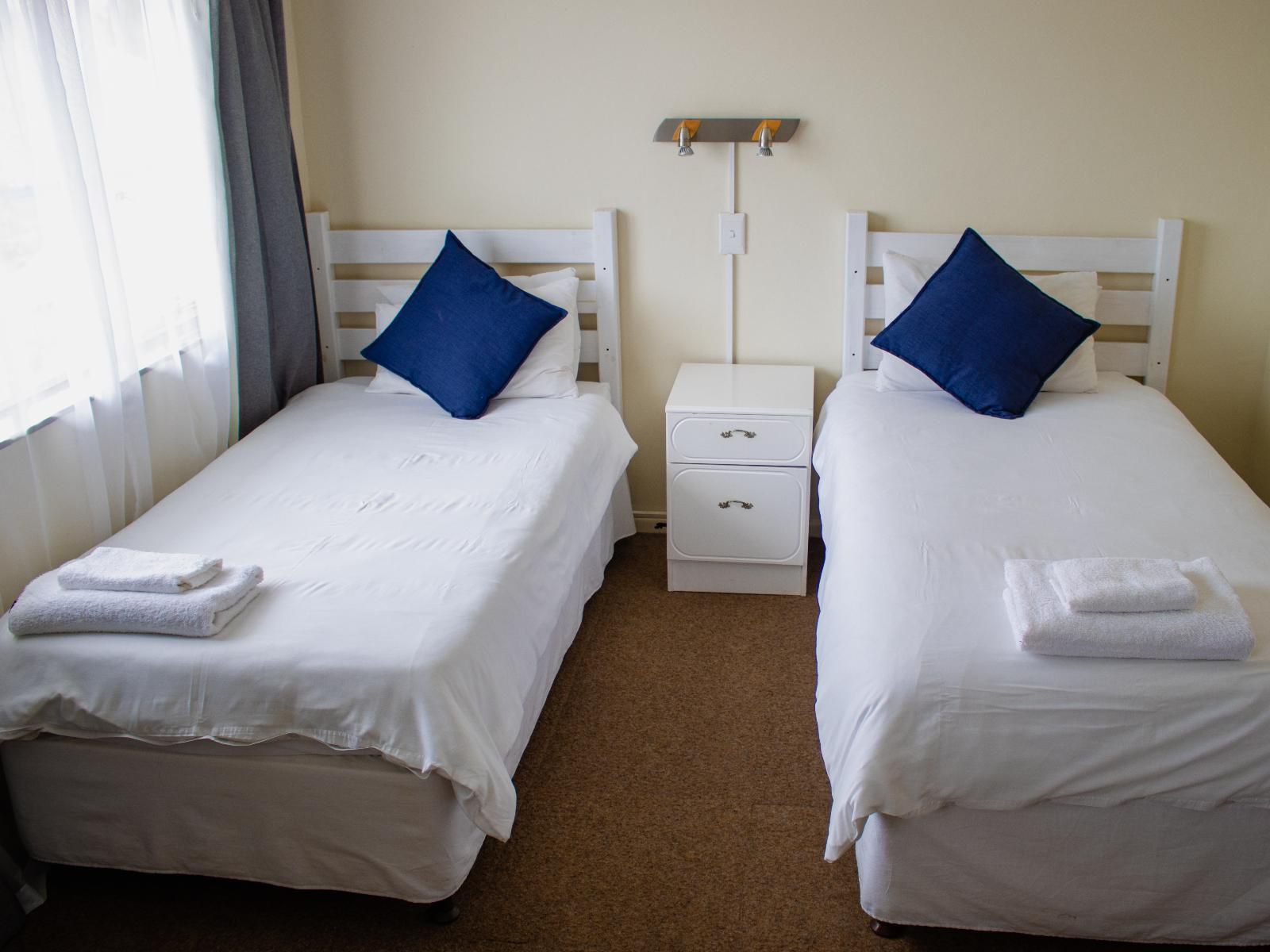 Elands Bay Hotel, Bunk-Bed Backpacker