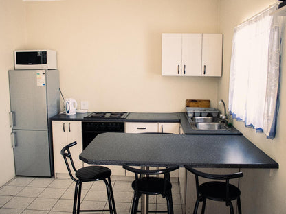 Elands Bay Hotel, Camping, Kitchen