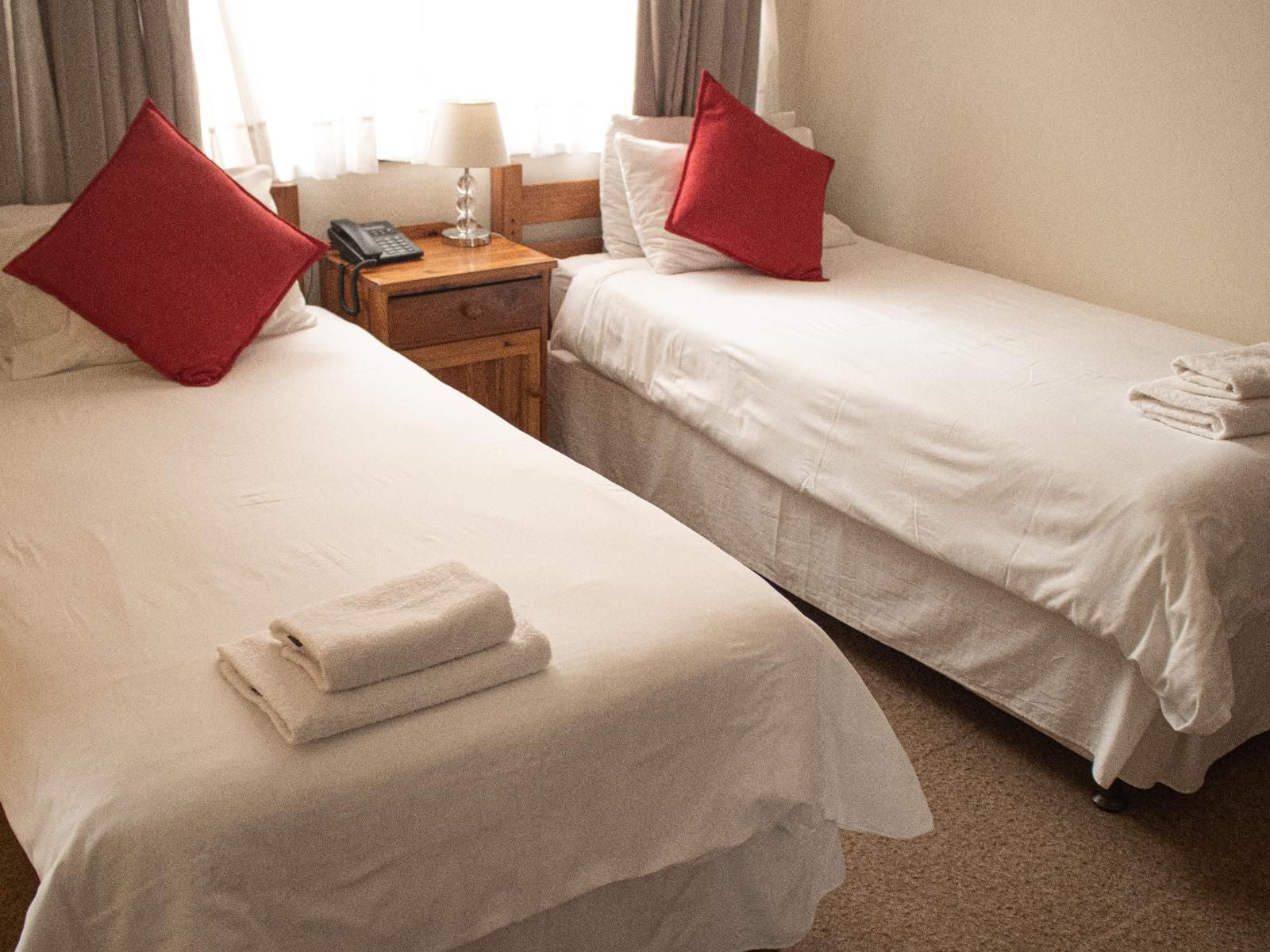 Elands Bay Hotel, Seafacing Presidential Suite, Bedroom