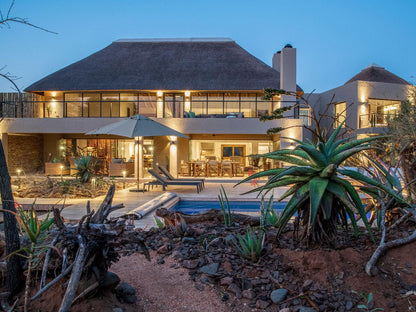 Elephant Point, Mavalanga Lodge, House, Building, Architecture