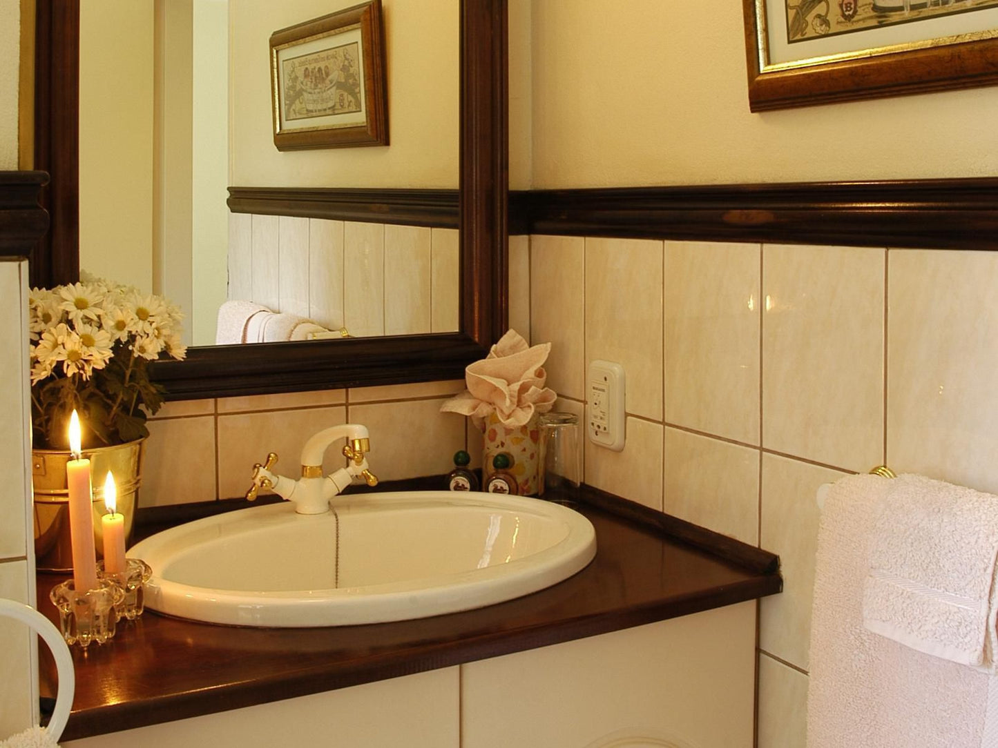 Elonda Bandb Faerie Glen Pretoria Tshwane Gauteng South Africa Sepia Tones, Bathroom