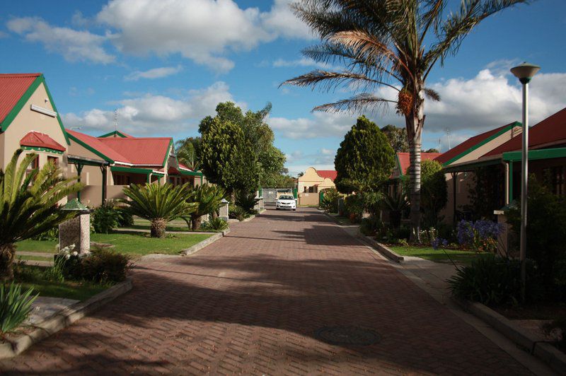 El Shaddai Lodge King Williams Town Eastern Cape South Africa House, Building, Architecture, Palm Tree, Plant, Nature, Wood