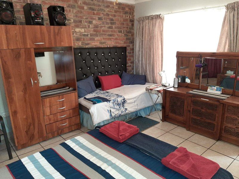 El Sjaddai Guest House Potchefstroom North West Province South Africa Bedroom