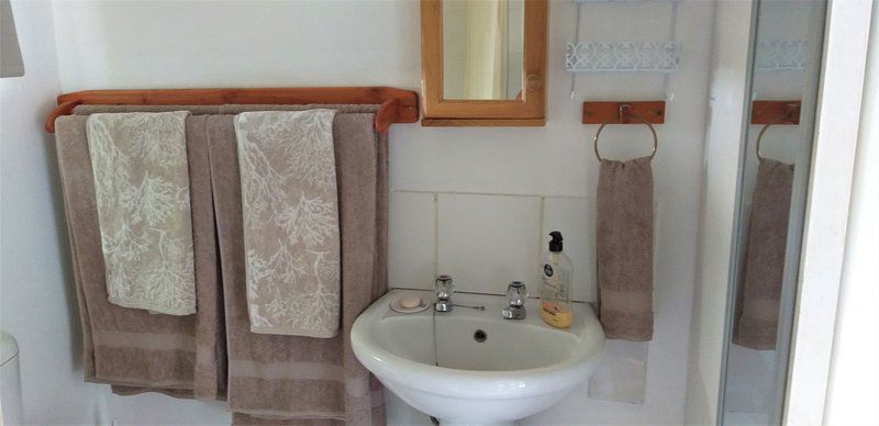 Elysia Clarens Free State South Africa Unsaturated, Bathroom