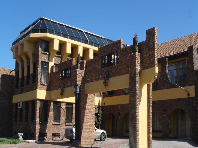 Emalahleni Castle Witbank Emalahleni Mpumalanga South Africa Complementary Colors, House, Building, Architecture, Car, Vehicle