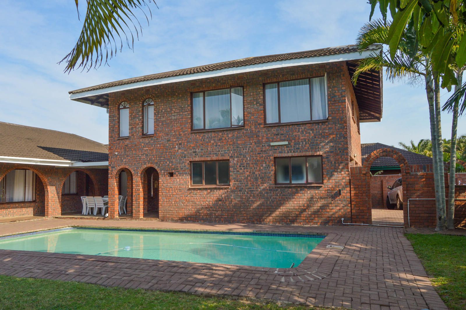 Emangunini Guesthouse Meerensee Richards Bay Kwazulu Natal South Africa Complementary Colors, House, Building, Architecture, Palm Tree, Plant, Nature, Wood, Swimming Pool