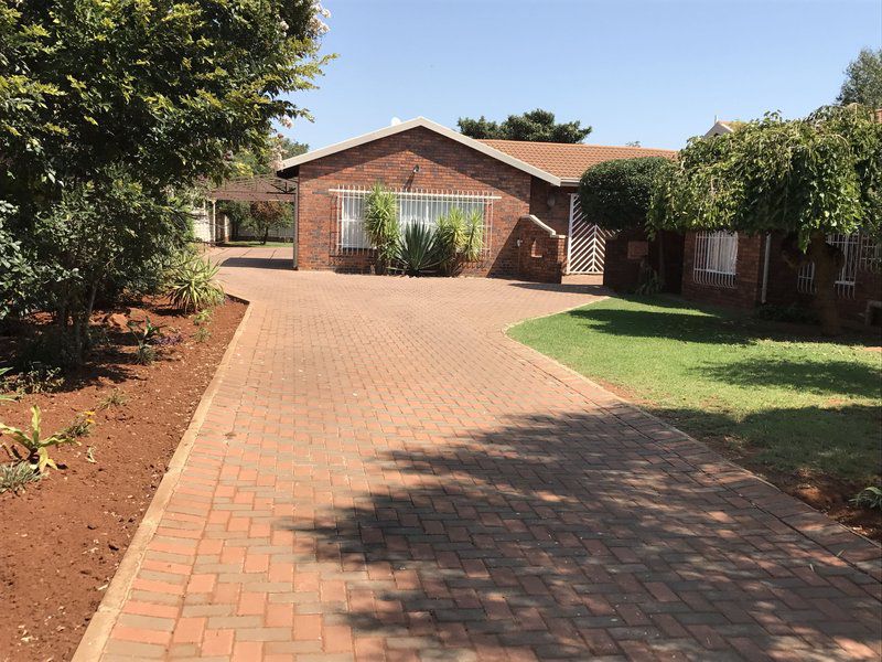 Emmys Guesthouse Carletonville Gauteng South Africa House, Building, Architecture, Brick Texture, Texture