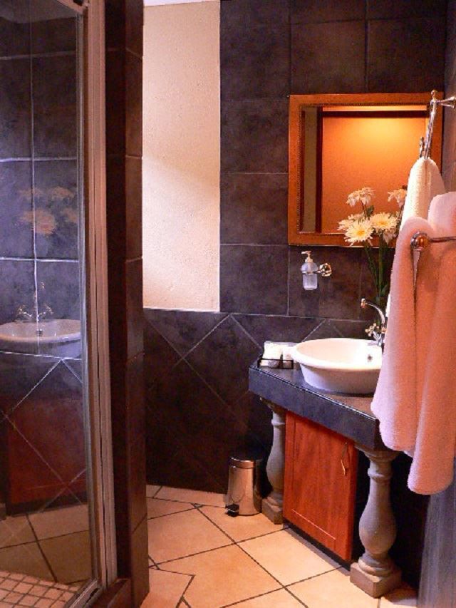 Emoyeni Lodge Nelspruit Nelspruit Mpumalanga South Africa Bathroom