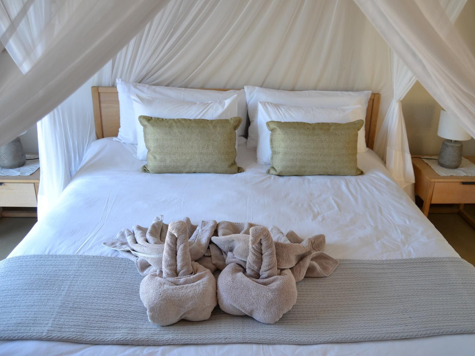 Empatia Lodge, Empatia Lodge, Tent, Architecture, Bedroom