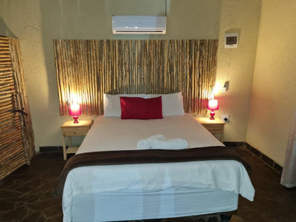 Standard room @ Endhawini Safari Lodge